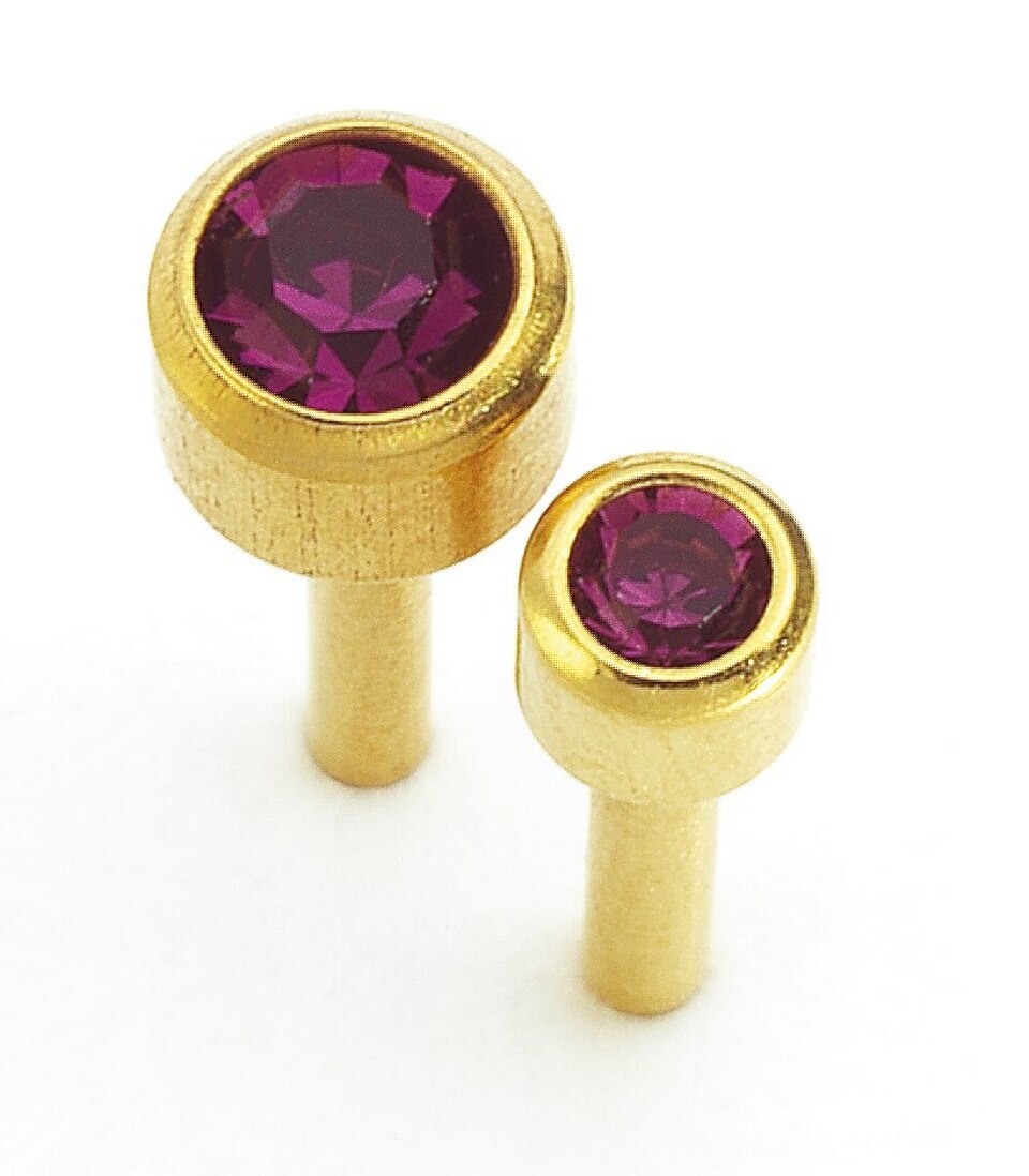 Caflon February Gold Reg Birthstone Uncarded